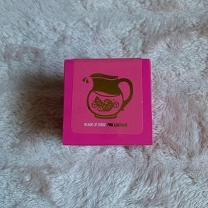 NWT Jeffree Star Velour Lip Scrub